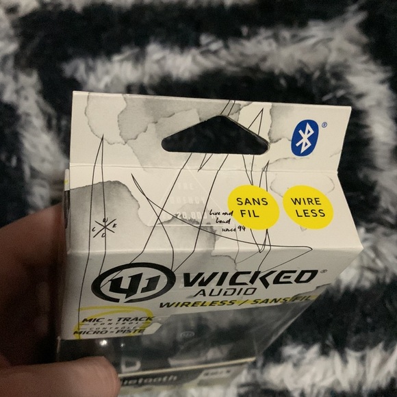 Wicked Audio "Omen" Wireless Bluetooth Earbuds | Black - Picture 3 of 3